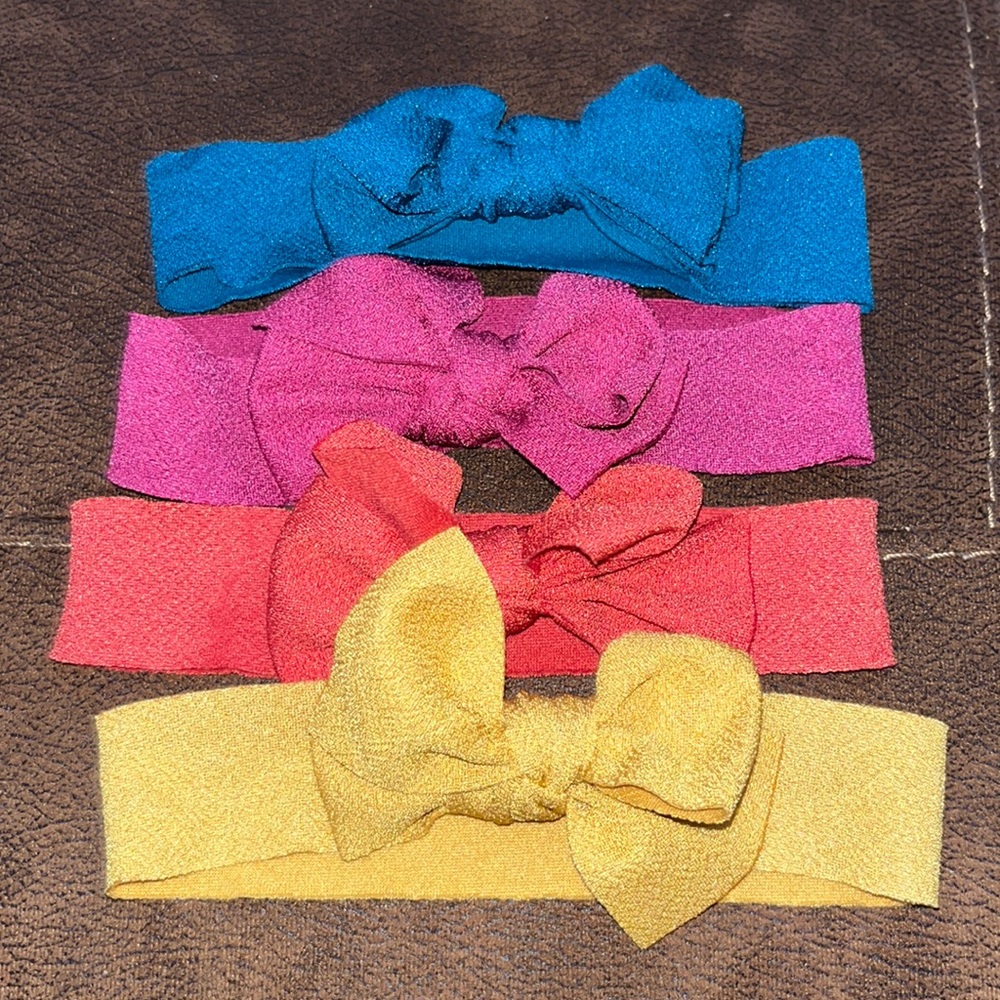Set of 4 baby bows